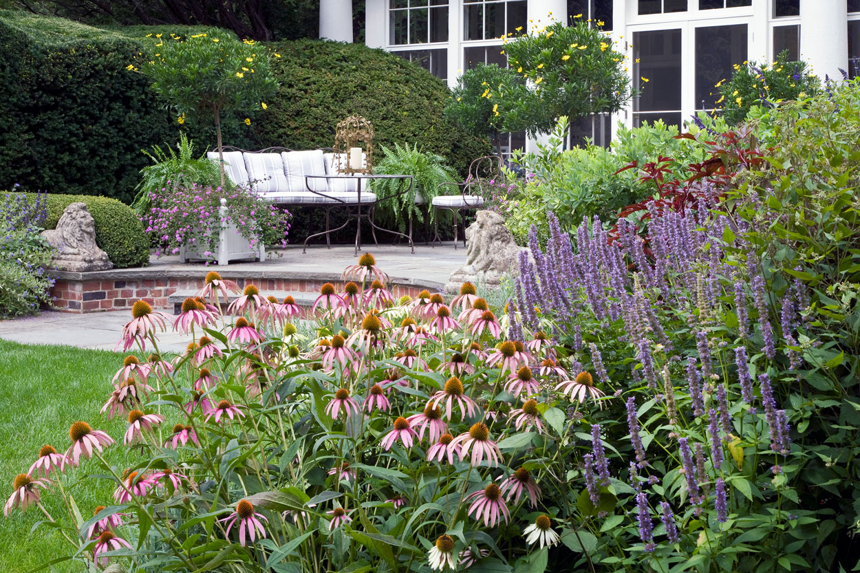 Classic English-Styled Garden