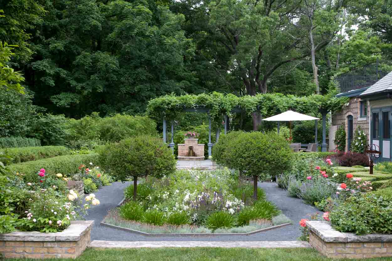 Intimate Sunken Garden